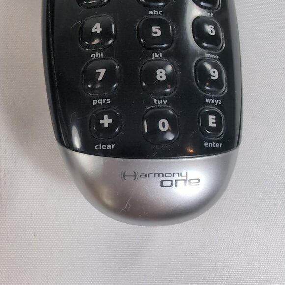 Logitech Harmony One Universal Remote Control Black Charger Base L-LW20 R1Y-17 - Picture 3 of 16